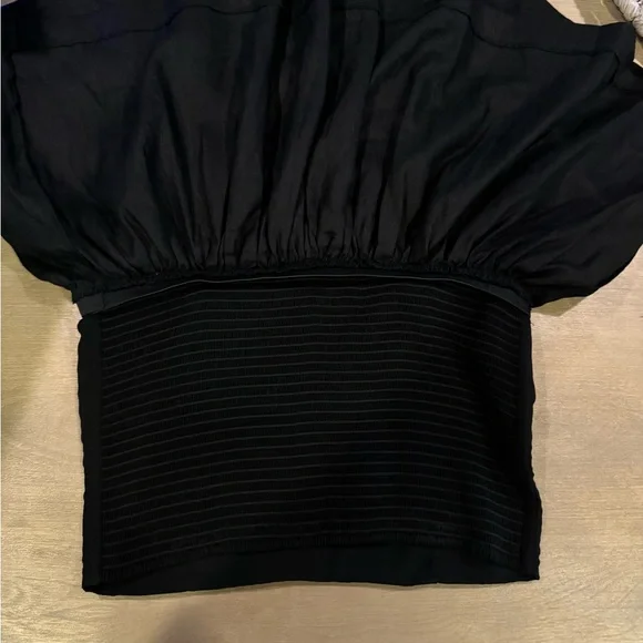 Reformation Carina Linen Top In Black - Picture 2 of 3